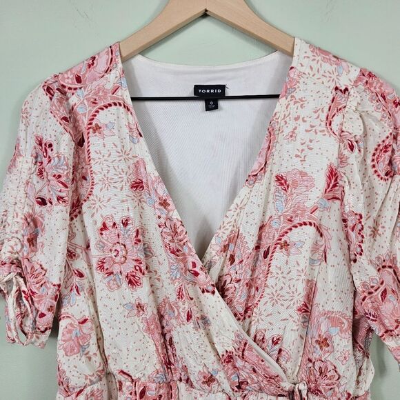 Torrid Swiss Dot Surplice Midi Dress – White & Pink 0 - Picture 3 of 11